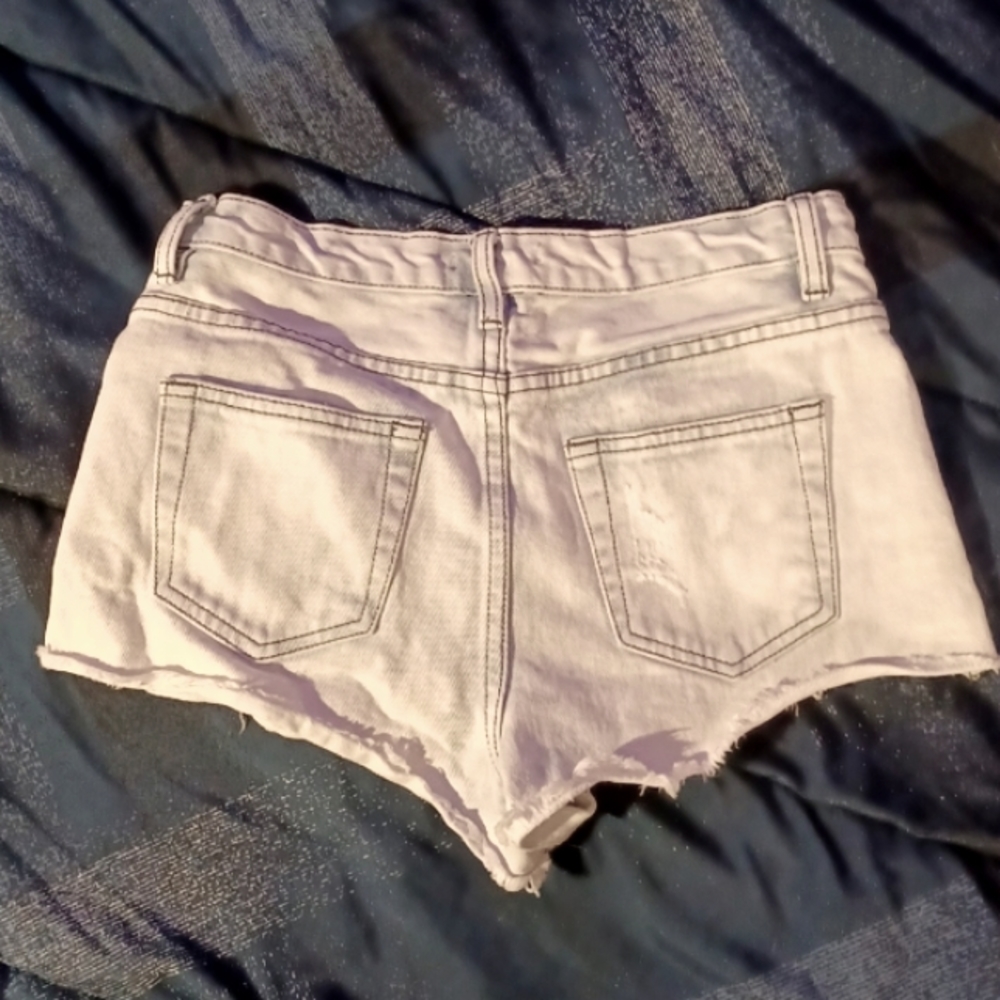 Forever21 Denim Cut-offs - Picture 2 of 3